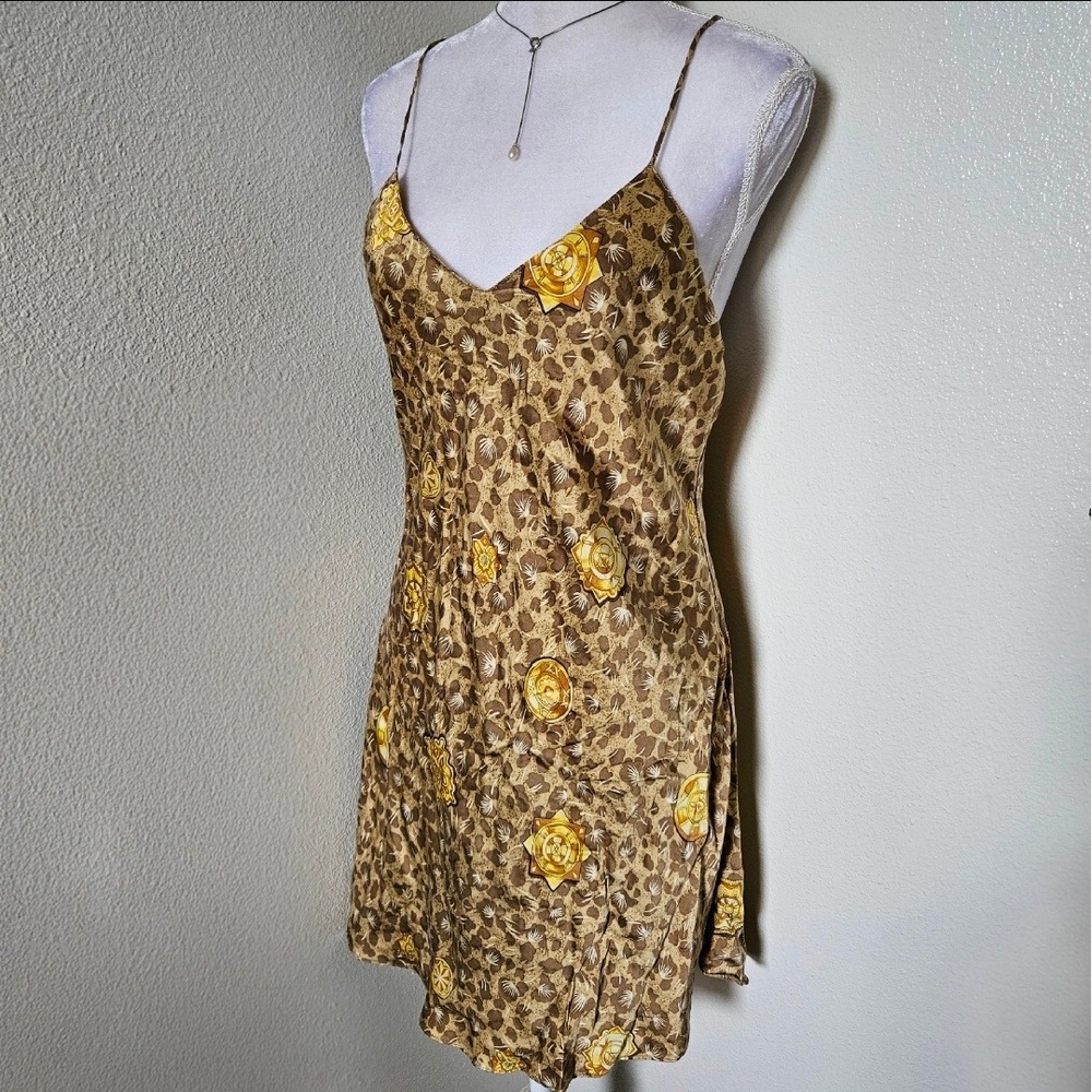 Victorias Secret Vintage 100% Silk Leopard Medallion Slip Dress Lingerie